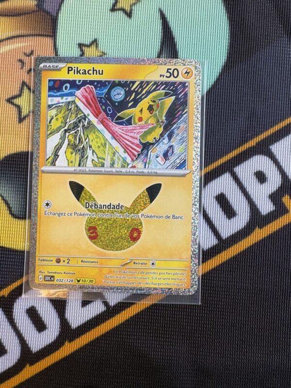 Pikachu · 032 · FR · REVERSE