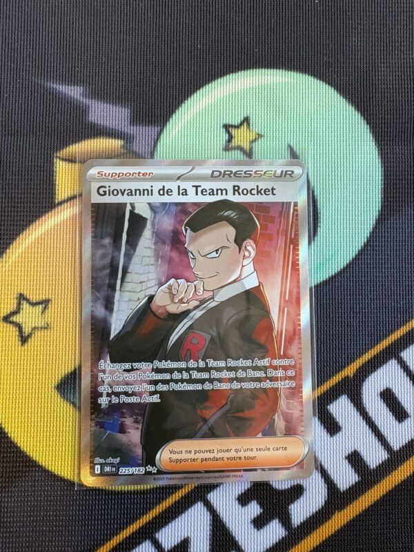 Giovanni de la Team Rocket · 225 · FR